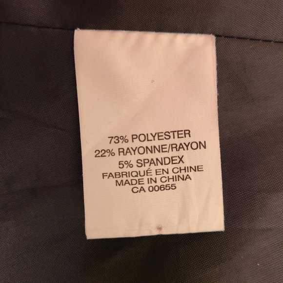 Black Suit- Hellomi Studio - Picture 5 of 7